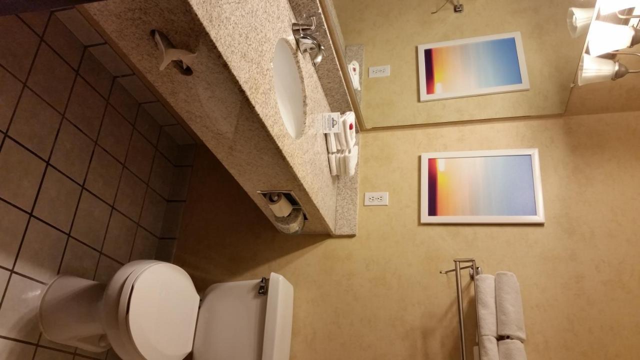 Days Inn & Suites By Wyndham Βανκούβερ Εξωτερικό φωτογραφία