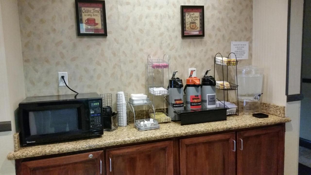 Days Inn & Suites By Wyndham Βανκούβερ Εξωτερικό φωτογραφία
